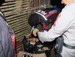 Razia Miras di Ciamis, Polisi Tangkap Penjual dan Sita Ratusan Botol