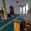 Masuk ke Masjid, Polsek Rajadesa Ciamis Titip Pesan Kamtibmas ke Jemaah