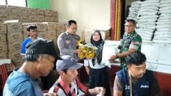 Polisi Kawal Ketat Penyaluran Beras dan Minyak Goreng Bapanas di Panawangan Ciamis