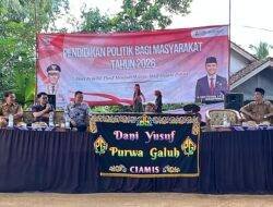 Si Cepot Turun Gunung: Cara Kesbangpol Ciamis Kikis Apatisme Politik Warga