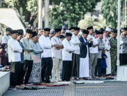 Ribuan Warga Padati Masjid Agung Ciamis, Khidmat Gelar Salat Iduladha 1447 H
