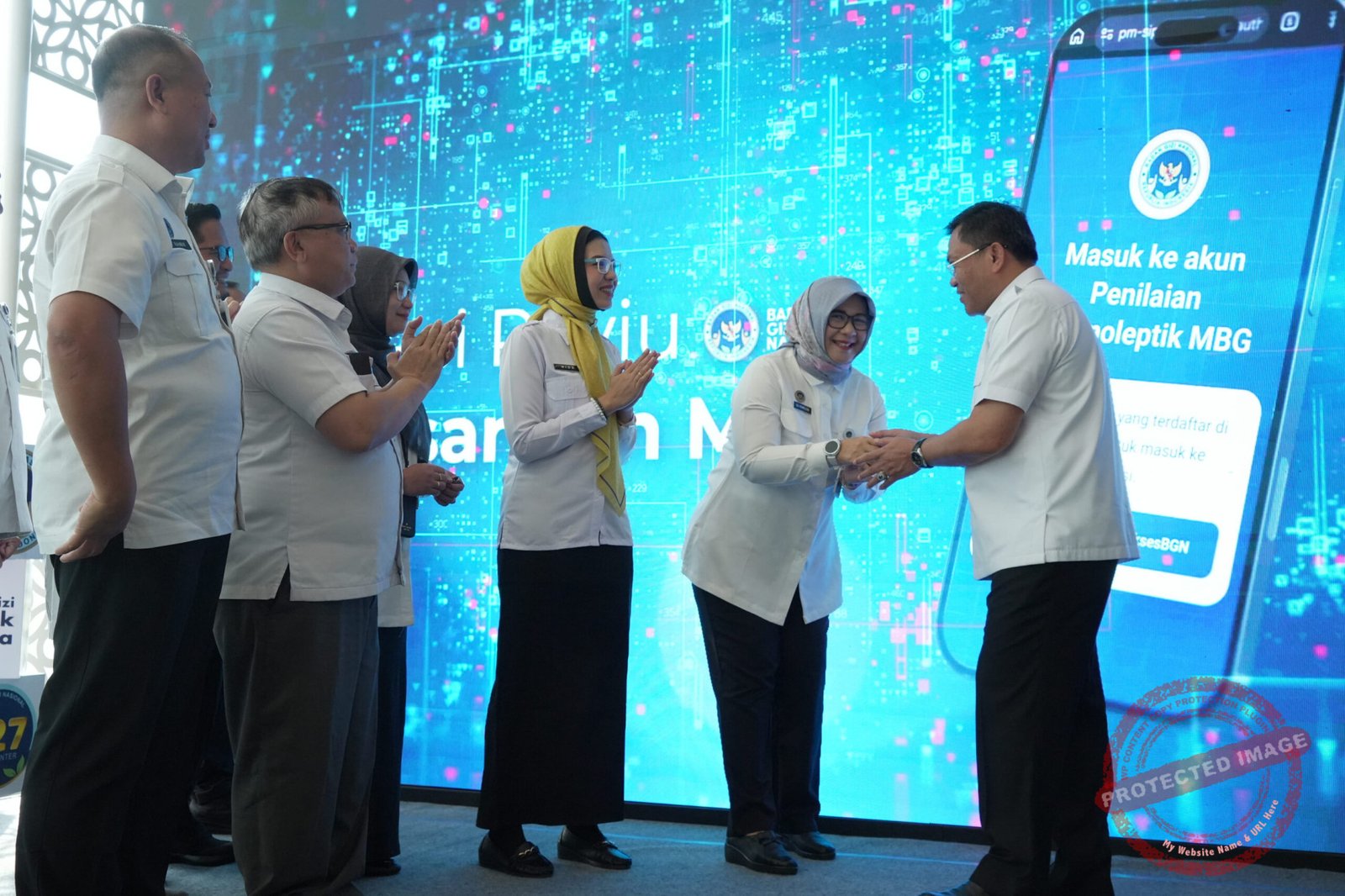 BGN luncurkan aplikasi Reviu MBG, sumber foto: Humas BGN