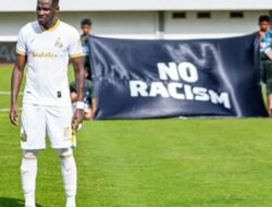 Marc Klok Bantah Tuduhan Rasisme: Itu Salah Paham, Saya Bilang ‘Give Me the Ball Back’