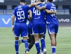 Hasil BRI Super League: Tandukan Matricardi Menangkan Persib atas PSIM, Maung Bandung Kokoh di Puncak
