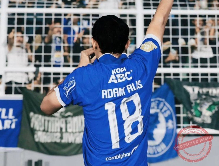 Adam Alis (foto/instagram/@adamalis93)