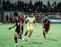 Borneo FC Seri, Persib Bandung Kokoh di Puncak Usai Libas PSM 1-2