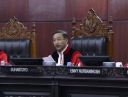 MK Tolak Gugatan Caleg Jalur Independen, Sebut Petitum Pemohon Kabur