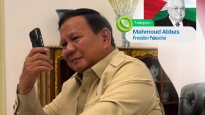 Presiden Prabowo Subianto menerima sambungan telepon langsung dari Presiden Palestina, Mahmoud Abbas. (Dok, foto. BPMI Setpres)