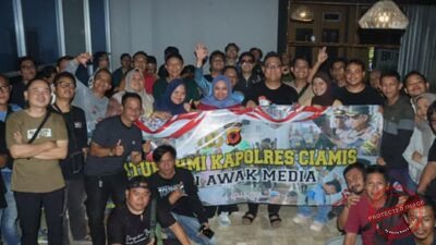 Seru! Kapolres Ciamis Ajak Puluhan Wartawan Touring Bareng ke Pangandaran