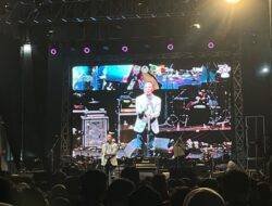 Meriah! Bupati Herdiat Apresiasi Kolaborasi Musik Akbar di Taman Lokasana Ciamis