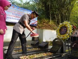 Jelang Hari Bhayangkara ke-80, Kapolres Tasikmalaya Kota Ziarah ke TMP hingga Makam Mantan Kapolri