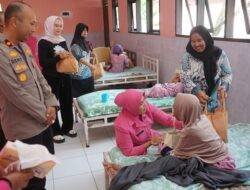 Sentuhan Kasih di Hari Bhayangkara ke-80: Kapolres Garut Berbagi Kebahagiaan dengan Lansia