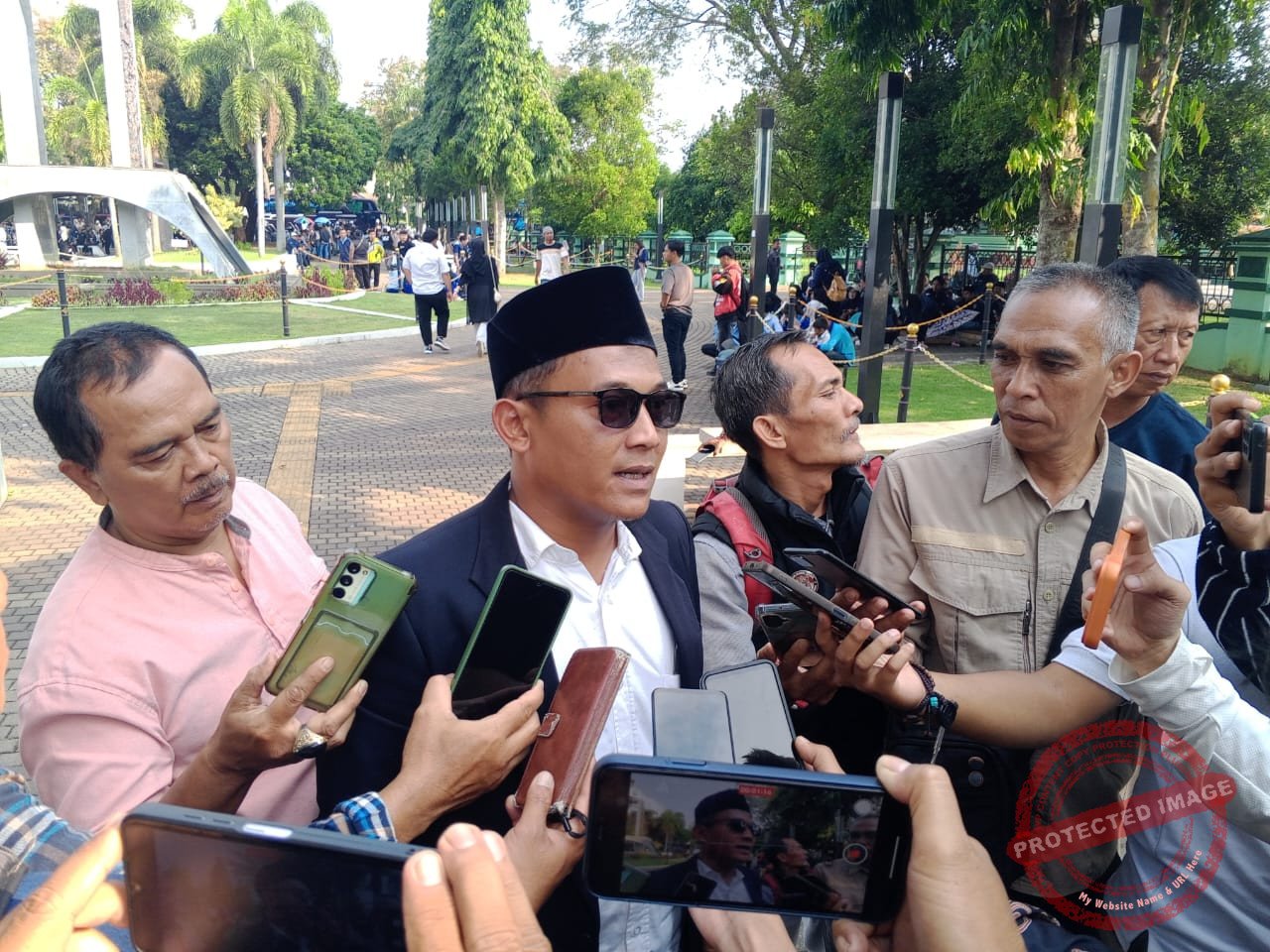 Ketua Pelaksana Silaturahmi Akbar Relawan Makan Bergizi Gratis (MBG) Kabupaten Ciamis, Kiai Syamsu Ramli Al-Humaini. (Dok, foto. Istimewa)