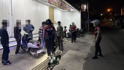 Patroli Dini Hari, Polisi Garut Amankan 8 Remaja Diduga Bawa Samurai dan Tramadol