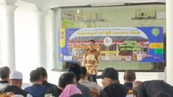 Bupati Ciamis, Herdiat Sunarya saat menjelaskan arti Guyub Ngacangin Galuh yang selaras dengan semangat gotong royong warga Ciamis.