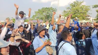 Silaturahmi Akbar Relawan MBG Ciamis di Alun-alun Ciamis. (Dok, foto. Kondusif.com)