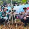 Tanam Harapan untuk Generasi Mendatang, Polri dan Forkopimcam Cikajang Gelar Aksi Penghijauan