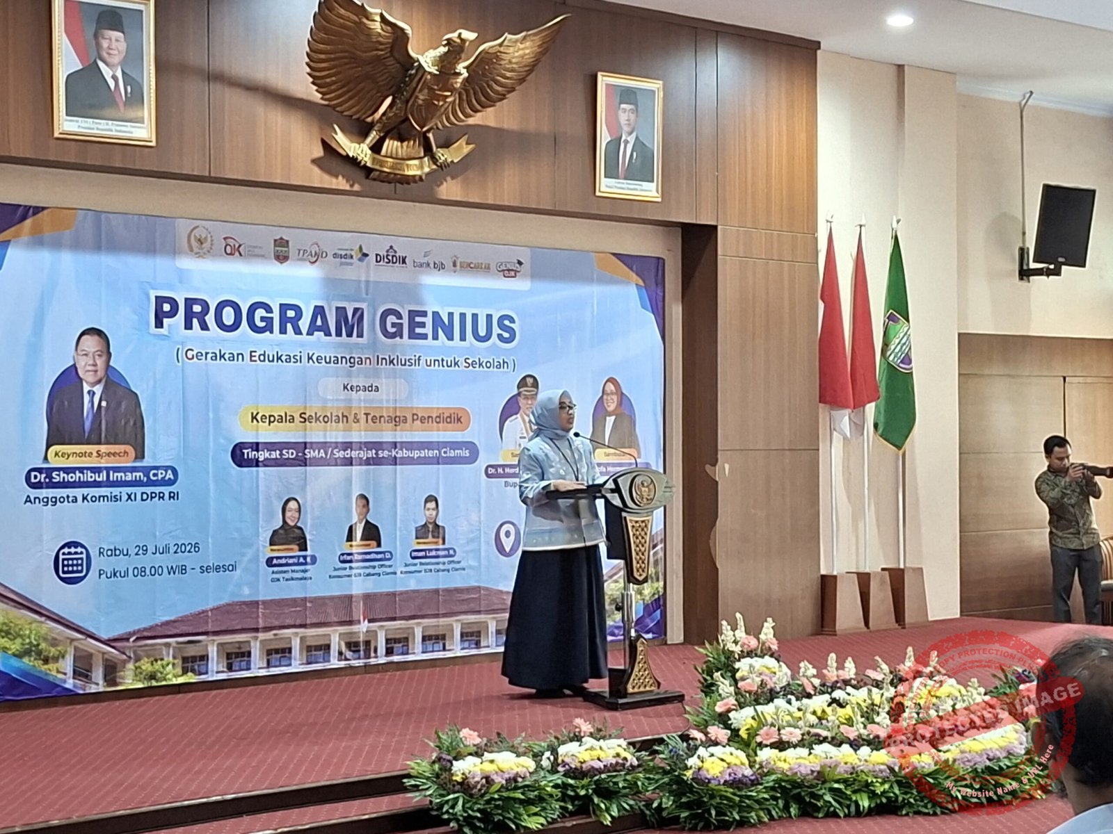 Kepala OJK Tasikmalaya, Nofa Hermawati
