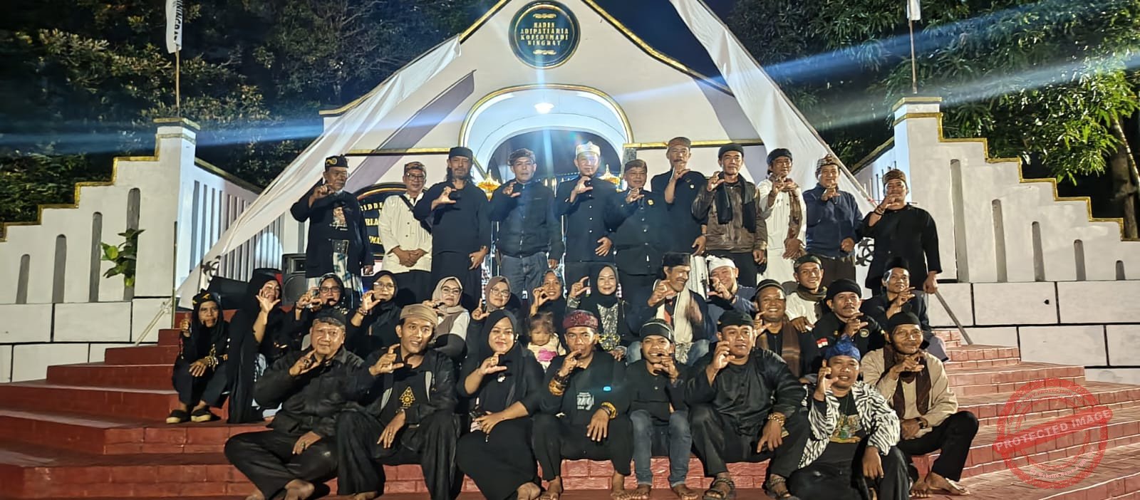 Yayasan Koesoemadiningrat hidupkan lagi Tradisi Ngabungbang di Situs Jambansari Ciamis. (Dok, foto. Istimewa)