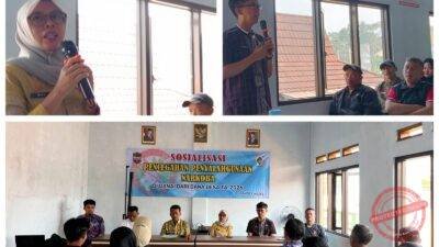 Badan Narkotika Nasional (BNN) Kabupaten Ciamis bersama Badan Kesatuan Bangsa dan Politik (Kesbangpol) Kabupaten Ciamis memberikan edukasi bahaya narkoba kepada masyarakat Desa Nasol, Kecamatan Cikoneng, Kabupaten Ciamis. (Dok, foto. Kondusif.com)
