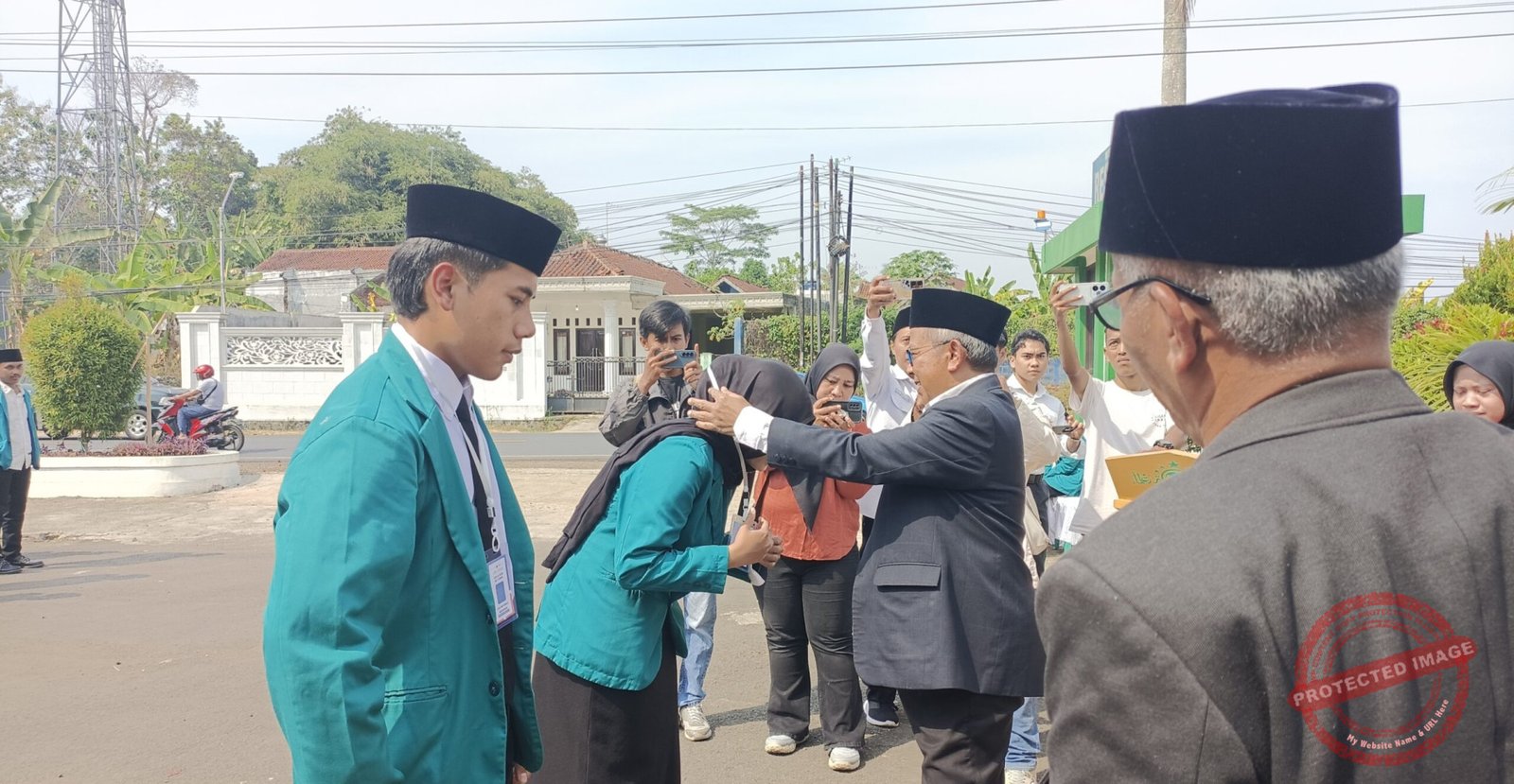 Pelepasan Mahasiswa KKN-IK Institut Nahdatul Ulama (INU) Ciamis 2026. (Dok, foto. Fauza/kondusif.com)