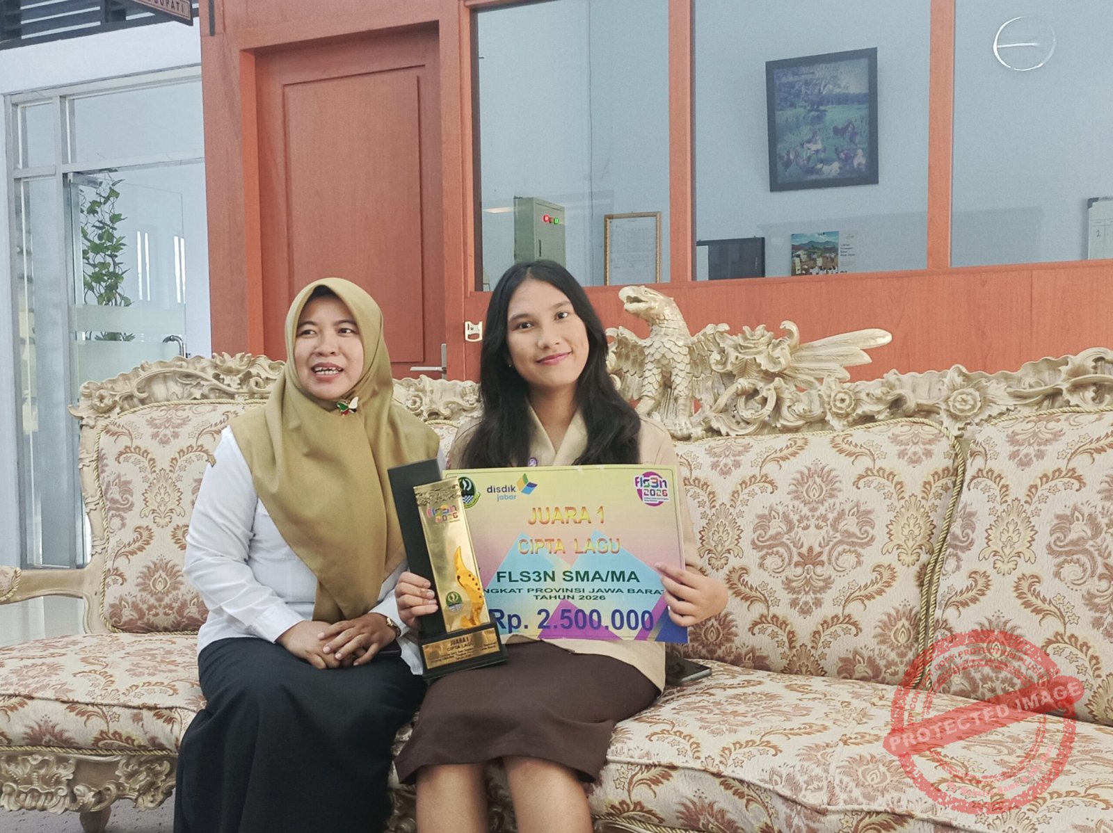 Louissa Sessilia Simamora Siswi SMAN 1 Ciamis juara 1 FLS3N Jawa Barat. (Dok, foto. Fauza/kondusif.com)