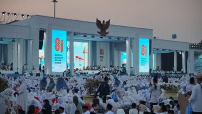 Sebanyak 1.919 ASN di lingkungan Kantor Kemenag Kabupaten Ciamis mengikuti Dzikir dan Doa Kebangsaan di Monas. (Dok foto. Tim Kondusif.com)