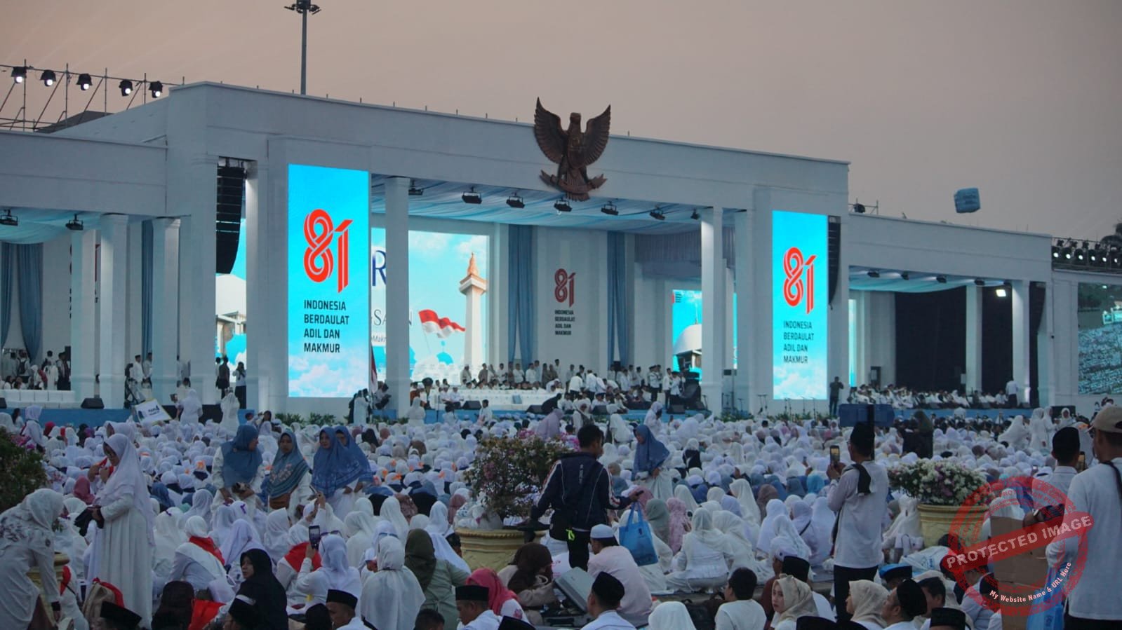 Sebanyak 1.919 ASN di lingkungan Kantor Kemenag Kabupaten Ciamis mengikuti Dzikir dan Doa Kebangsaan di Monas. (Dok foto. Tim Kondusif.com)