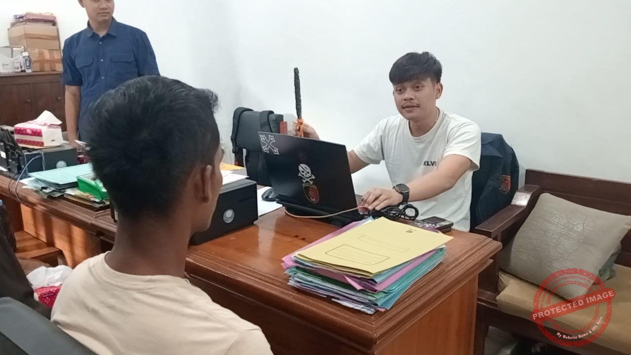 MH (25) terduga pelaku pembawa samurai