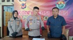 Konferensi pers di Mapolres Ciamis terkait pria yang mengadang mobil menggunakan samurai di Graha (Yodas) Ciamis.