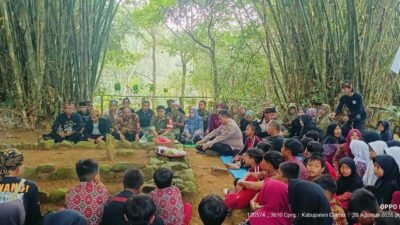 Tradisi Merlawu Desa Ciparigi, Kecamatan Sukadana, Kabupaten Ciamis. (Dok, foto. Istimewa)