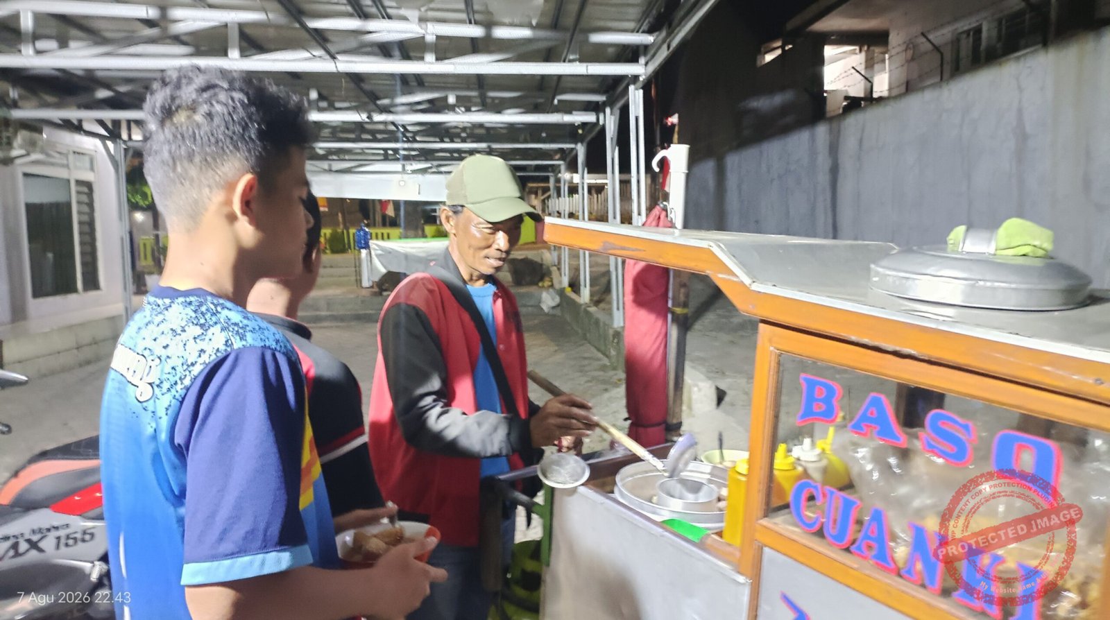 Wanto, penjual Cuanki keliling asal Garut yang mengais rezeki di Ciamis. (Dok, foto. Kondusif.com)