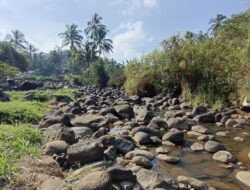 Mengulik Asal-usul Nama Cadas Ngampar di Gunungsari Ciamis