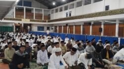 Sebanyak 20 pensiunan mengikuti program Amengan Sepuh di Pondok Pesantren Darussalam Ciamis, Jumat (4/9/2026). Mereka kembali menjalani kehidupan sebagai santri selama sehari semalam dengan mengikuti kegiatan keagamaan dan aktivitas fisik ringan. (Dok, foto. Istimewa)