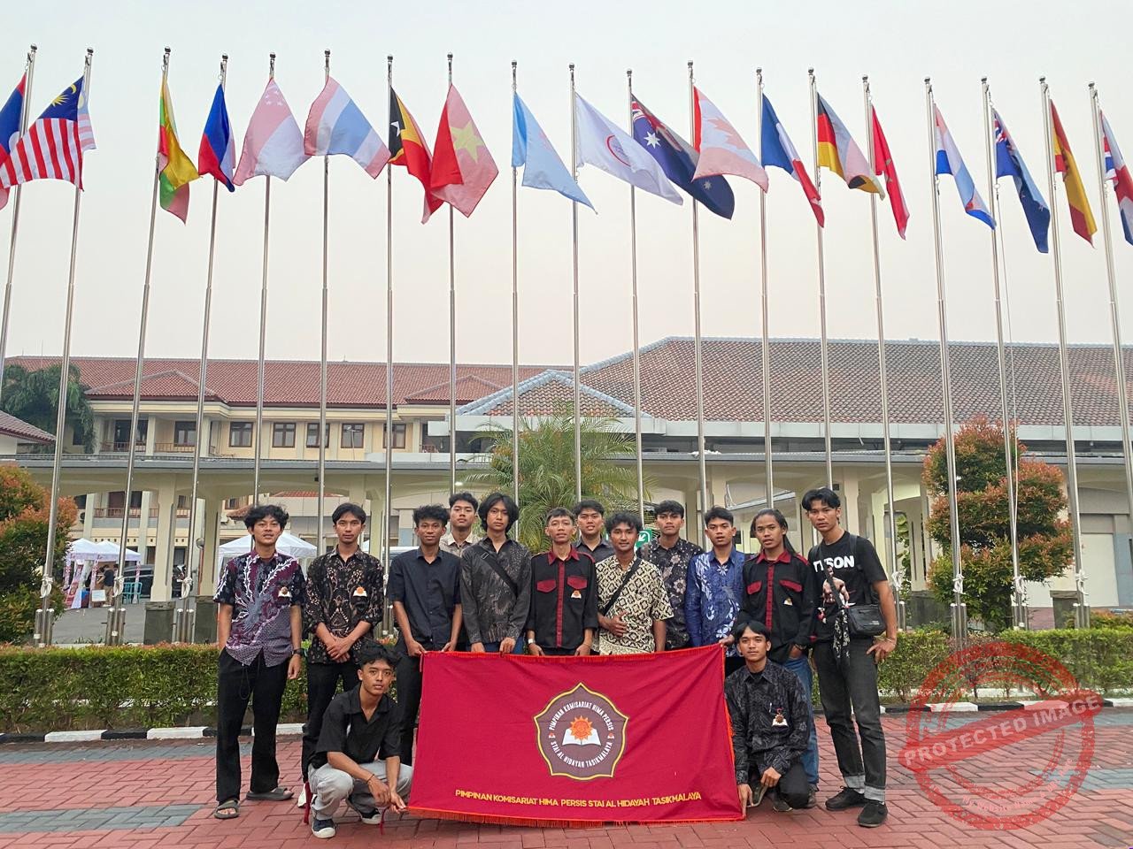 Kader PK STAI Al-Hidayah Tasikmalaya mengikuti Hima Persis Preneur Bootcamp & Business Forum 2026 di Jakarta, Sabtu (5/9/2026). Kegiatan tersebut membahas pengembangan bisnis, model usaha, operasional, pemasaran, hingga legalitas usaha. (Dok, foto. Istimewa)