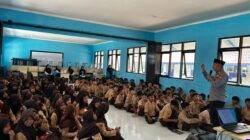 167 Pelajar SMPN 5 Tarogong Kidul Dibekali Hadapi Bullying hingga Narkoba