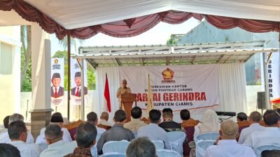 Ketua DPD Partai Gerindra Jawa Barat, H. Amir Mahfud saat sambutan peresmian gedung baru DPC Gerindra Ciamis. (Dok, foto. Kondusif.com)