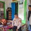 Tak Sekadar Menjaga Kamtibmas, Polsek Rajadesa Sambangi Ukim dan Titipkan Semangat Kesembuhan