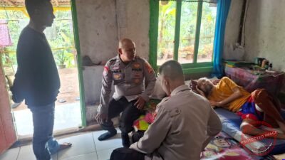 Foto: Kapolsek Rajadesa IPTU Radius Windhu Astono bersama para Kanit dan anggota saat menyambangi Ukim