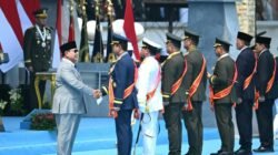Prabowo Anugerahkan Bintang Mahaputera kepada 7 Tokoh TNI