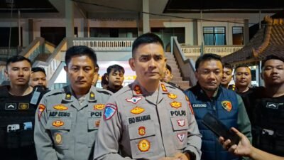 Kapolres Ciamis AKBP Eko Iskandar S.H.S.I.K.,M.Si Didampingi Kabag Ops Kompol Aep Saepudin S.H.,M.H, Kasat Reskrim AKP H Carsono S.H dan Tima Maung Galuh Saat di Wawancarai Awak Media Minggu 18/10/2026 Dini Hari (Foto:Kondusif.com)