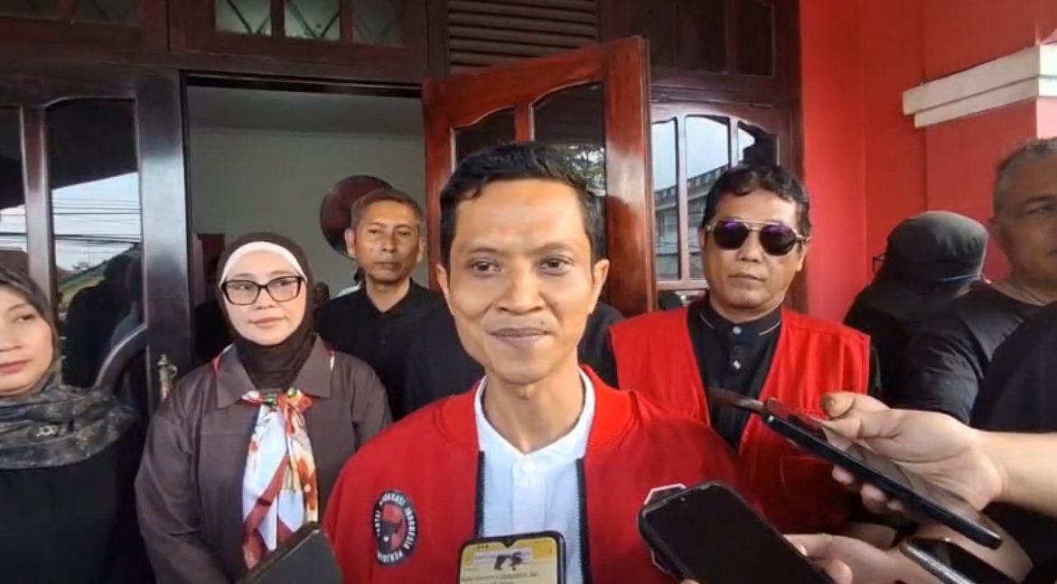 Sekretaris DPC PDI Perjuangan Kabupaten Ciamis, Dede Iwan. (Foto: ist)
