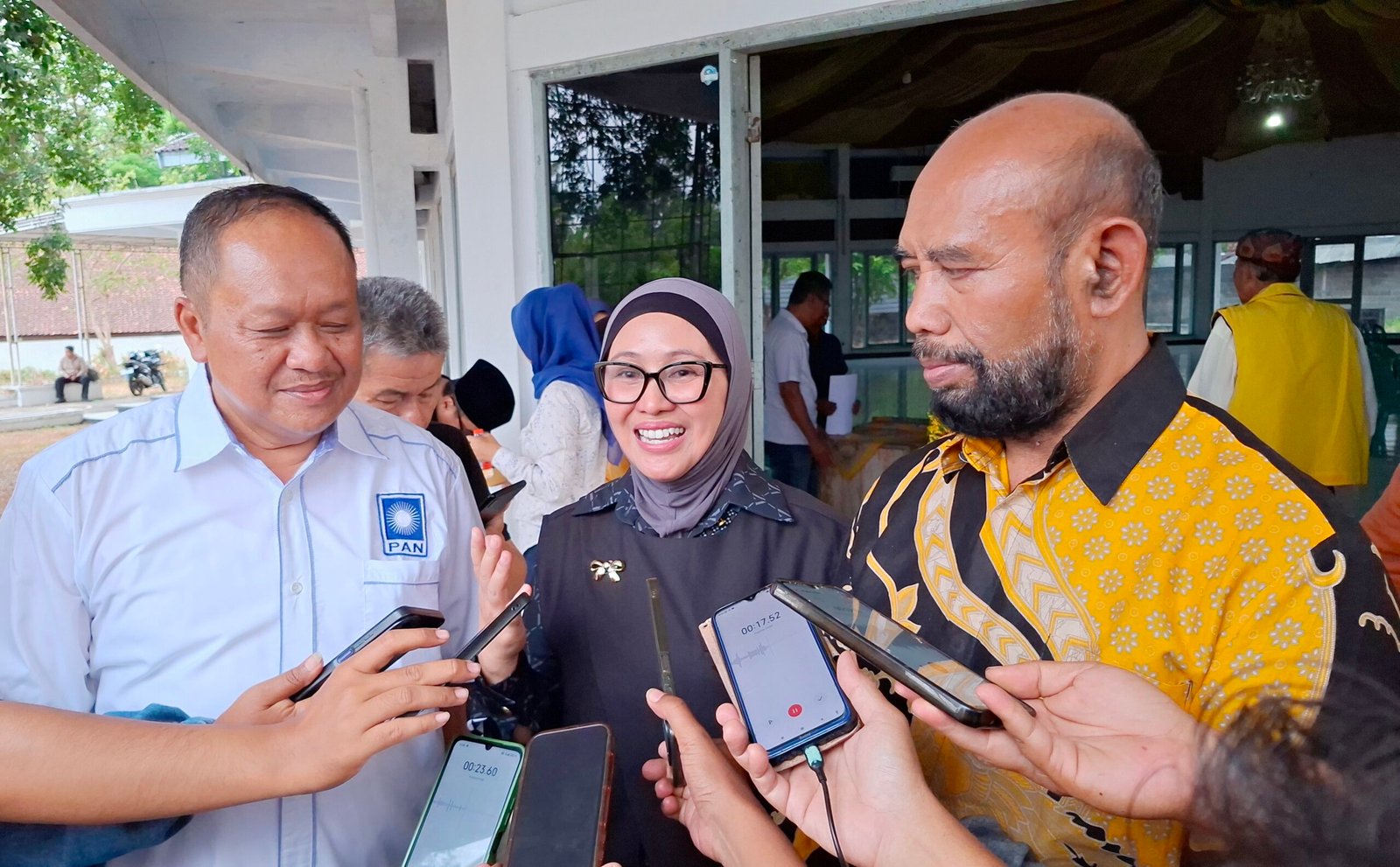 (Kanan)H Komar Hermawan Ketua DPD PAN Ciamis dan (Kiri) H Trian Slamet Triana Ketua DPD Golkar Ciamis (Foto: Kondusif.com)