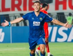 Persib Bandung Tekuk The Cong Viettel 1-0, Dua Kartu Merah Warnai Laga ACL Two